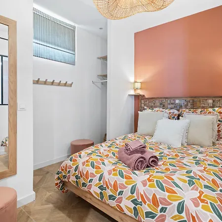 Renting - Barberis - Unique Getaway 2-room With Rooftop Terrace * Nice